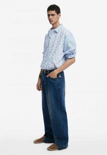 Прямые джинсы