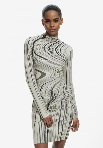 Короткое платье