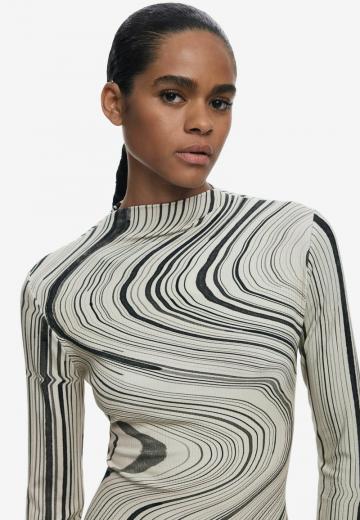 Короткое платье