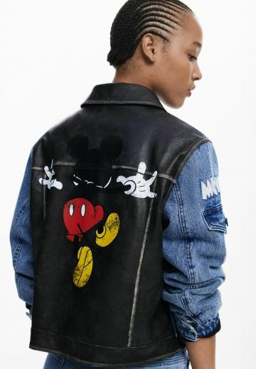 Джинсовая куртка