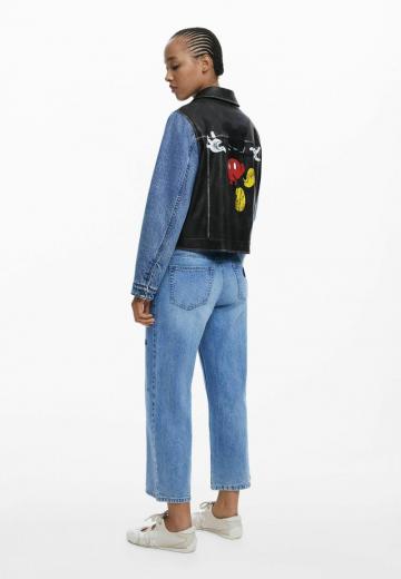 Джинсовая куртка