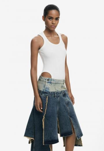 Юбка с накладными карманами