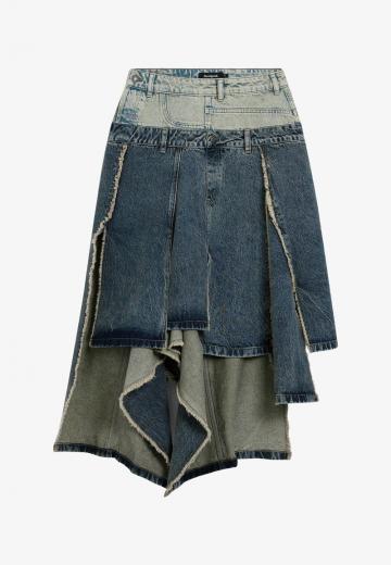 Юбка с накладными карманами