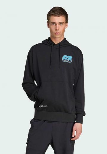 Спортивная кофта