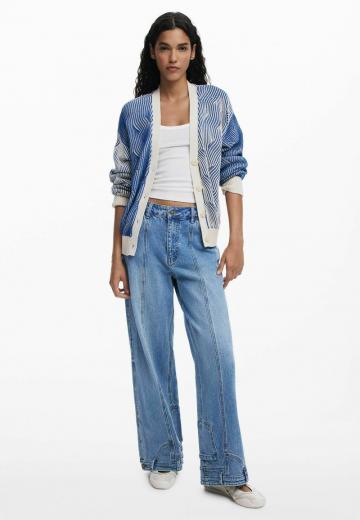 Жаккардовая вязаная кофта