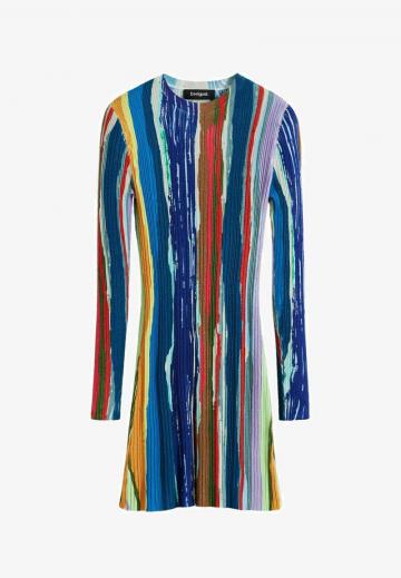 Вязаное платье