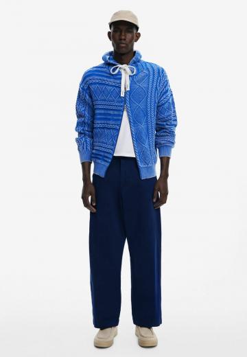 Вязаная кофта