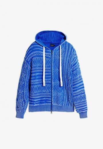 Вязаная кофта