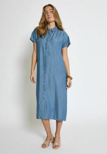 Джинсовое платье