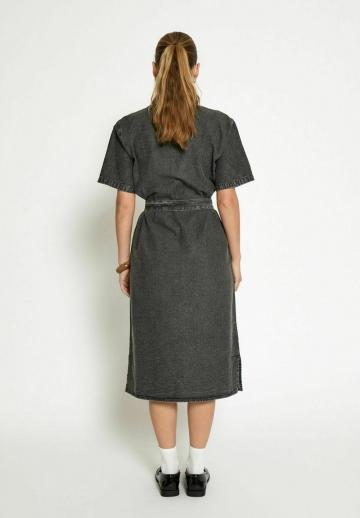 Джинсовое платье