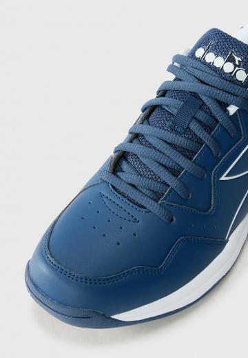 Теннисные кроссовки