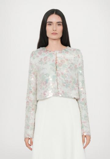 Короткая куртка