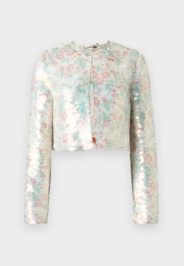 Короткая куртка