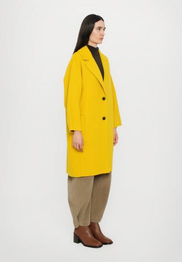 Шерстяное пальто