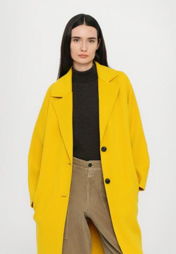 Шерстяное пальто