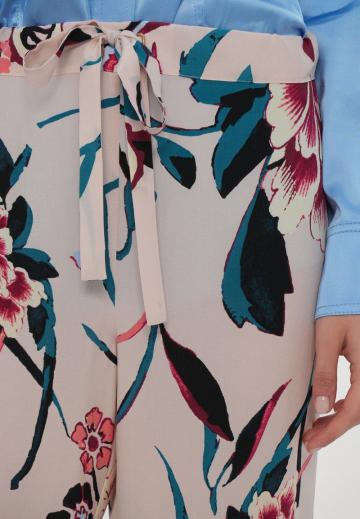 Широкие брюки