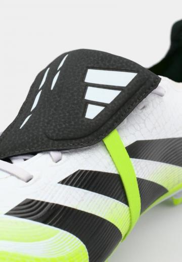 Футбольные бутсы