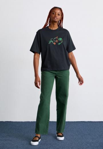 Свободные джинсы