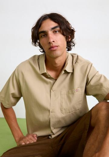 Рубашка с коротким рукавом