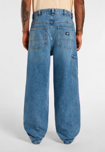 Свободные джинсы