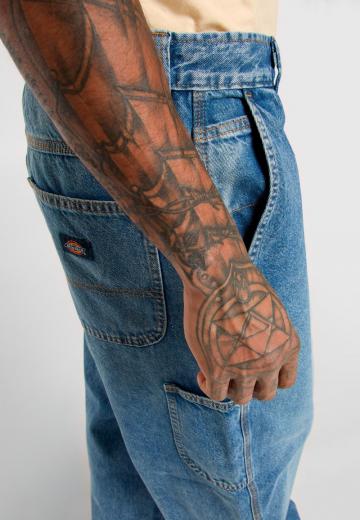 Свободные джинсы