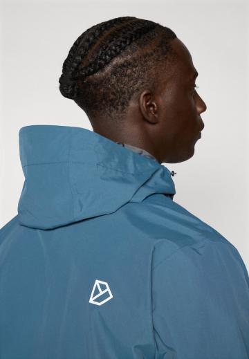 Куртка-дождевик