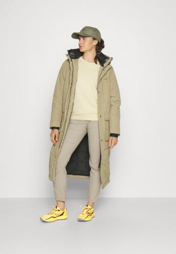 Спортивная куртка