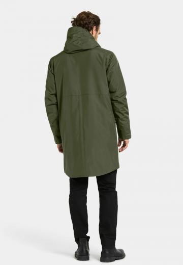 Зимняя куртка