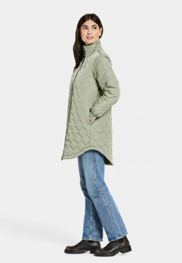 Спортивная куртка