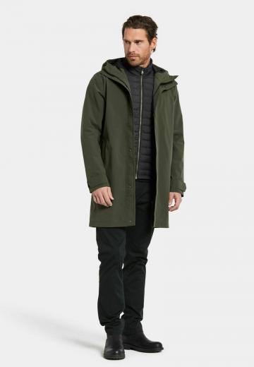 Короткое пальто