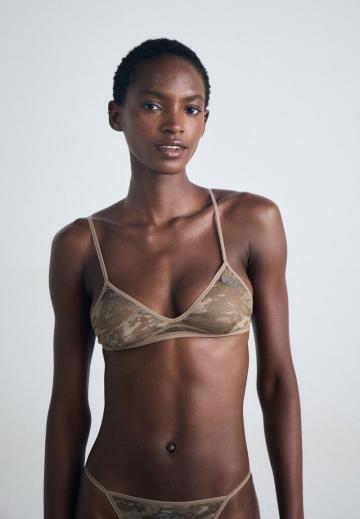 Бюстгальтер