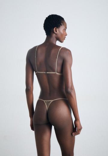 Бюстгальтер