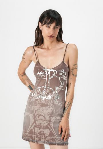 Короткое платье