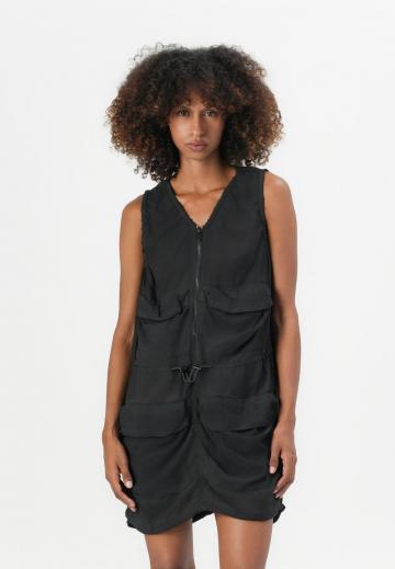 Короткое платье