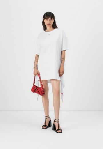 Короткое платье