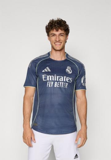 Спортивная форма