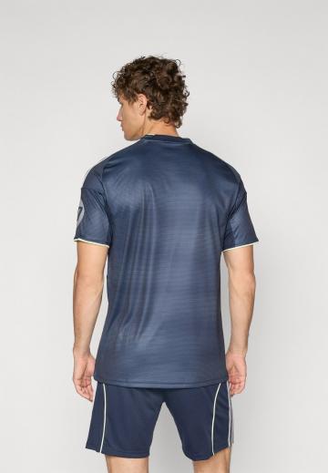 Спортивная форма