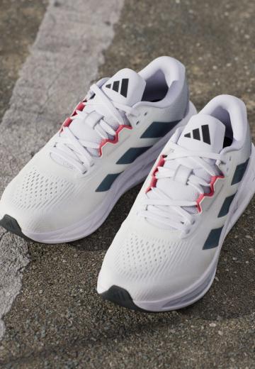 Беговые кроссовки