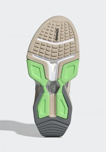 Тренировочные кроссовки