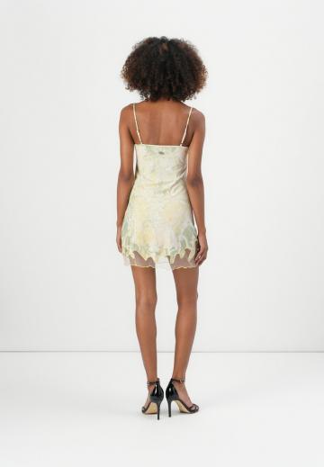 Короткое платье