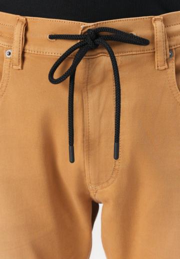 Узкие джинсы