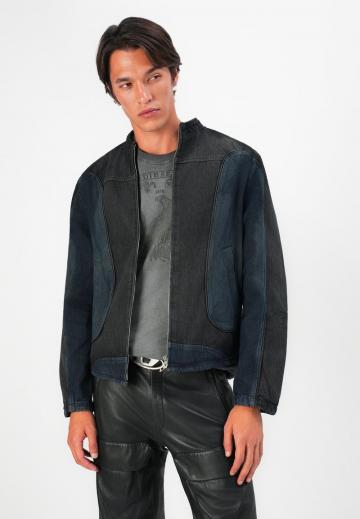 Джинсовая куртка