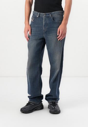 Свободные джинсы