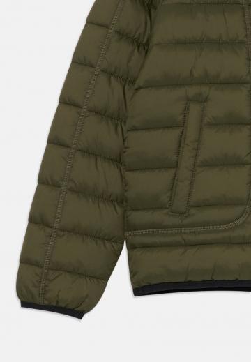 Зимняя куртка