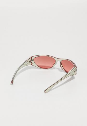 Солнечные очки