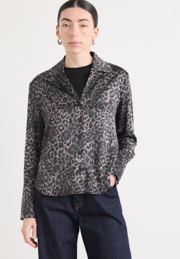 Атласная блузка
