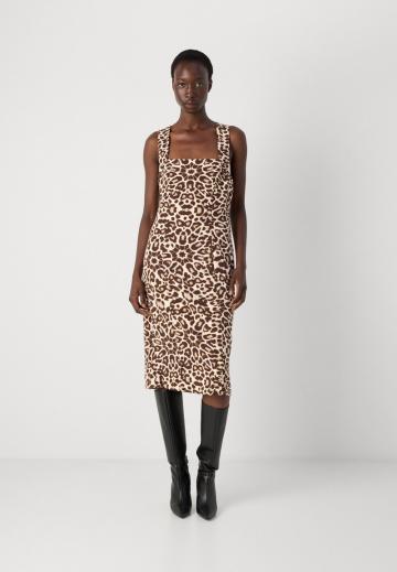 Платье футляр