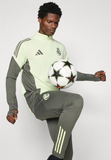 Спортивная форма