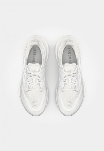 Беговые кроссовки