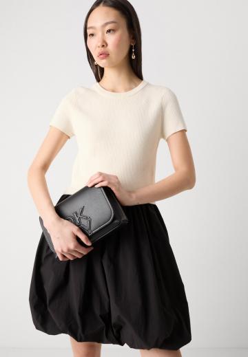 Короткое платье